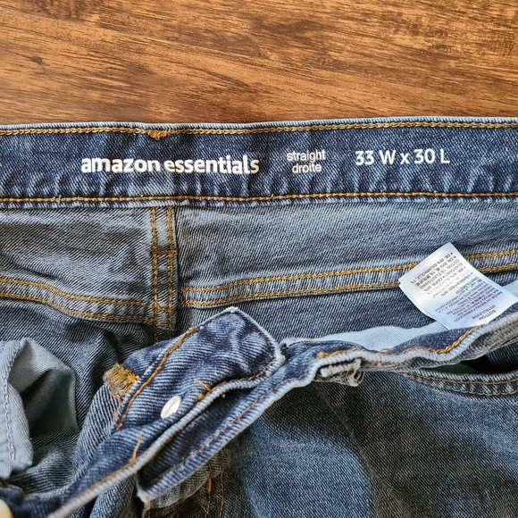 Men's Straight Fit Stretch Jean, Medium Wash - Picture 5 of 6